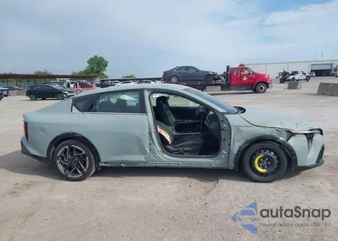 2025 Kia K4 Gt-Line z USA, uszkodzony, nr VIN 3KPFW4DE4SE075882